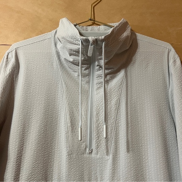 Lululemon | Pack Light Pullover *Packable Half Zip Sweatshirt Ocean Air Size 4 - Picture 3 of 14